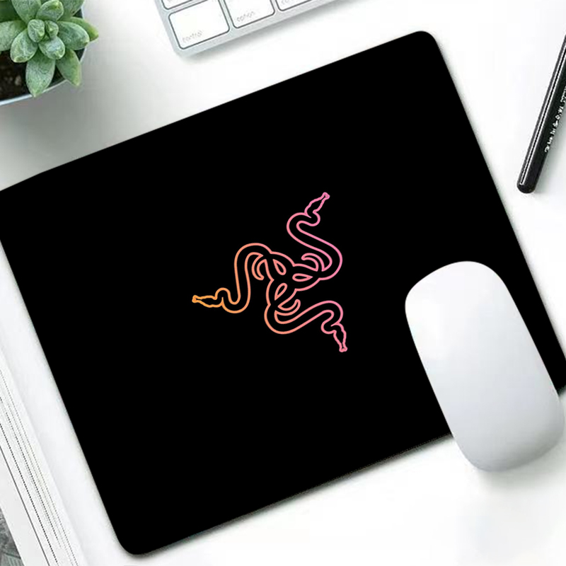 Laptop Accessories Bundle - Razer luxo mouse pad anime gamer