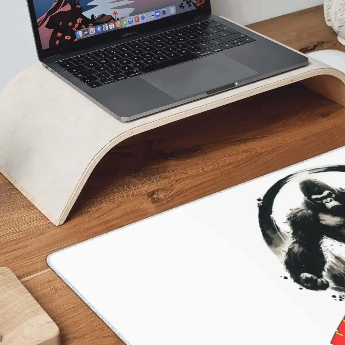 Vintage king kong com logotipo - Laptop Accessories Logo avaliação e preço